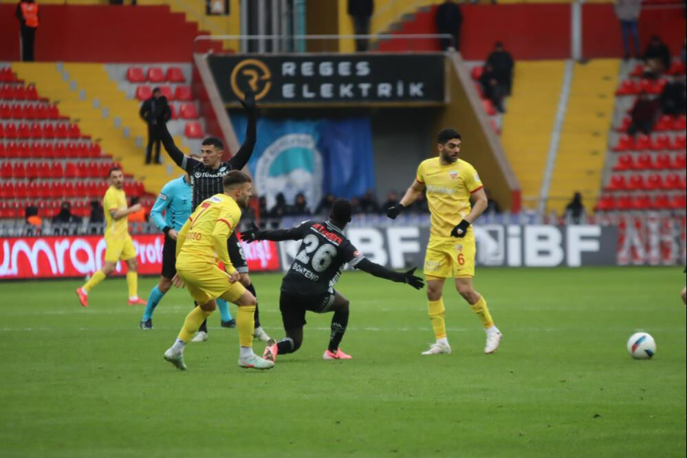 Konyaspor'dan hakem tepkisi! - 1. Resim