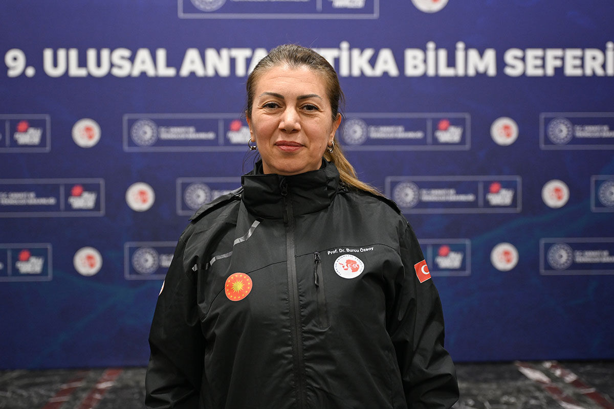 Liseli gençler kutuplara gönderildi! "Ulusal Antarktika Bilim Seferi" heyeti törenle uğurlandı Liseli gençler kutuplara gönderildi! "Ulusal Antarktika Bilim Seferi" heyeti törenle uğurlandı - 8. Resim