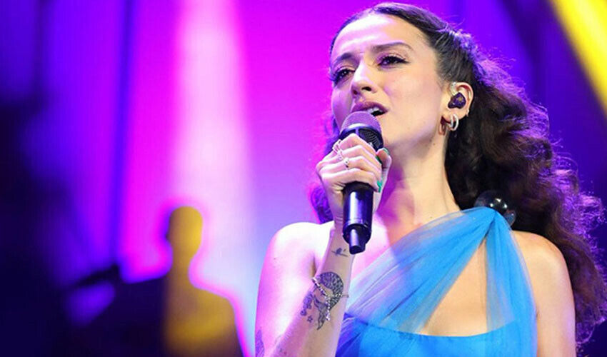 Melike Şahin evli mi? Hayatı ve kariyeri hakkında merak edilenler Melike Şahin evli mi? Hayatı ve kariyeri hakkında merak edilenler - 2. Resim