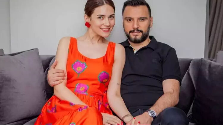 Alişan ve Buse Varol'dan dikkat çeken Umre açıklaması! Beğeni topladı - 2. Resim
