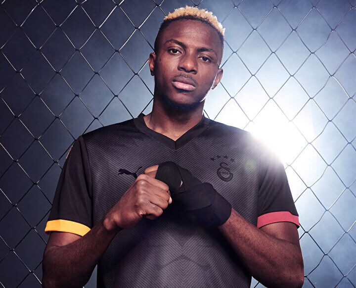 Galatasaray yeni forma tanıtıldı! Galatasaray'ın yeni forması satışa çıktı mı? Galatasaray yeni forma tanıtıldı! Galatasaray'ın yeni forması satışa çıktı mı? - 1. Resim