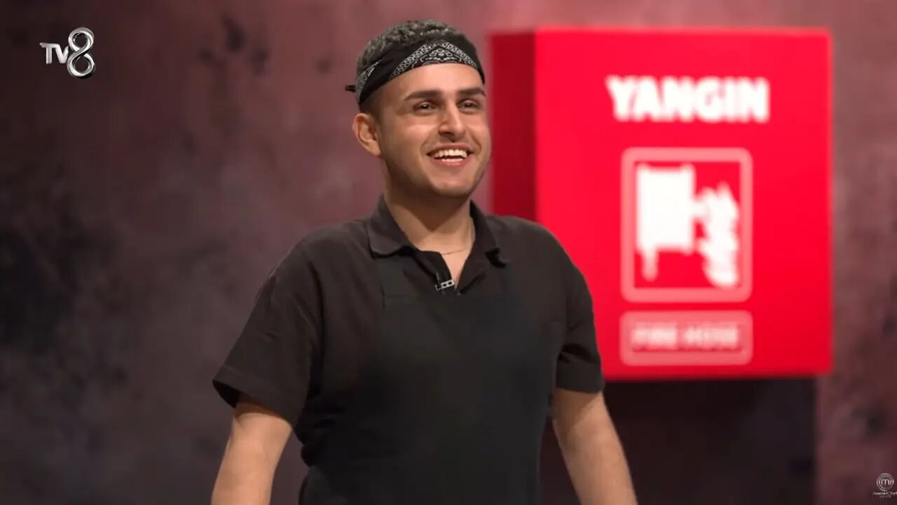 MasterChef Erim kaza geçirdi! O korkutan anların görüntüsü paylaşıldı MasterChef Erim kaza geçirdi! O korkutan anların görüntüsü paylaşıldı - 2. Resim