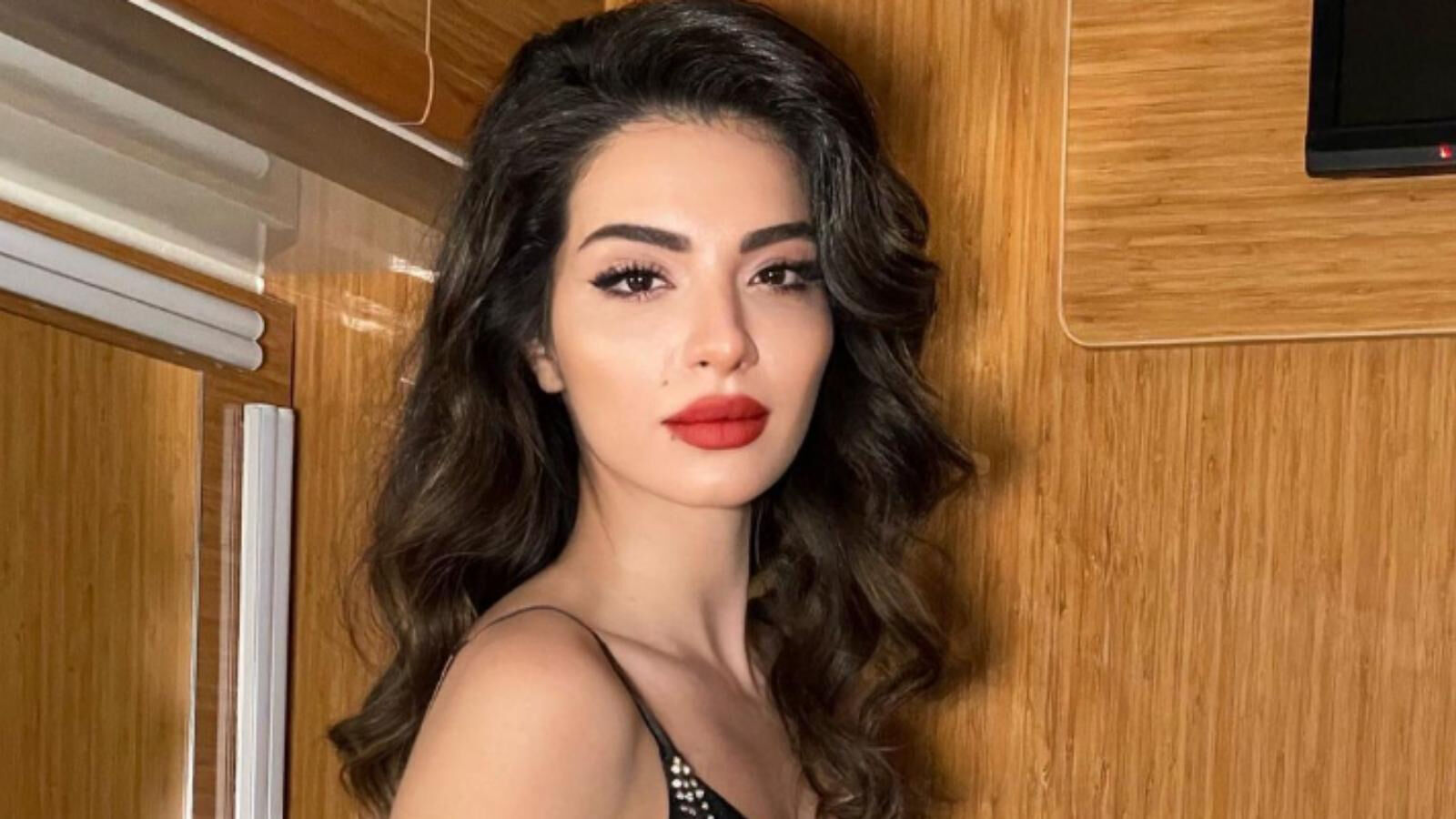 Melisa Aslı Pamuk ve Yusuf Yazıcı çifti bebeklerinin adını açıkladı! Duyanlar şaştı kaldı - 3. Resim