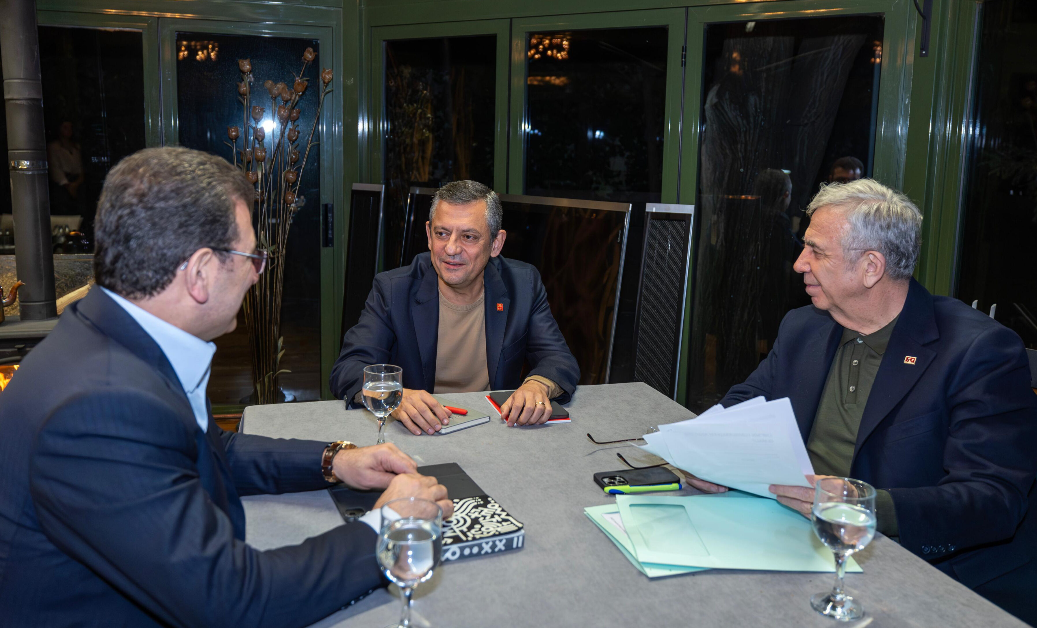 Mustafa Varank'tan CHP'yi karıştıracak paylaşım: Menüde Mansur Yavaş varmış! - 1. Resim