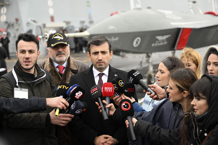 Selçuk Bayraktar kısaca kimdir? Selçuk Bayraktar kısaca kimdir? - 4. Resim