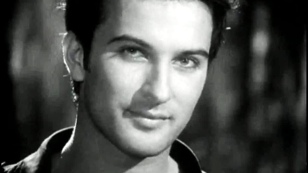 Tarkan kimdir, kısaca hayatı, kariyeri ve başarıları Tarkan kimdir, kısaca hayatı, kariyeri ve başarıları - 2. Resim