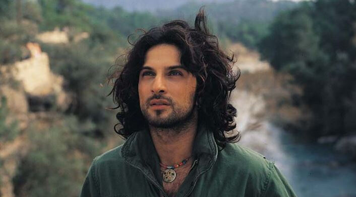 Tarkan kimdir, kısaca hayatı, kariyeri ve başarıları Tarkan kimdir, kısaca hayatı, kariyeri ve başarıları - 1. Resim