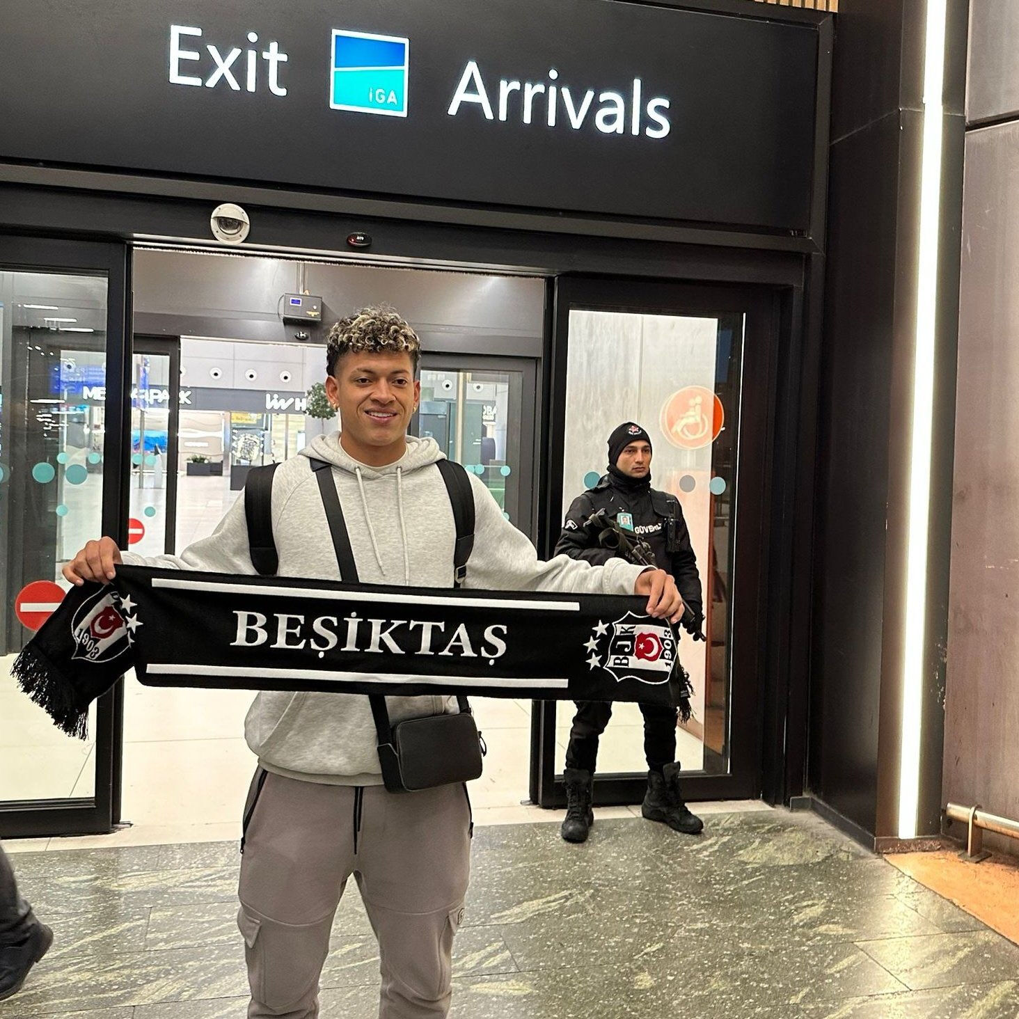 Beşiktaş'ın yeni transferi Elan Ricardo İstanbul'a geldi! - 3. Resim