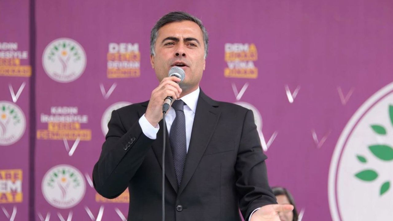 DEM&#039;li Belediye Başkanı Abdullah Zeydan&#039;a hapis