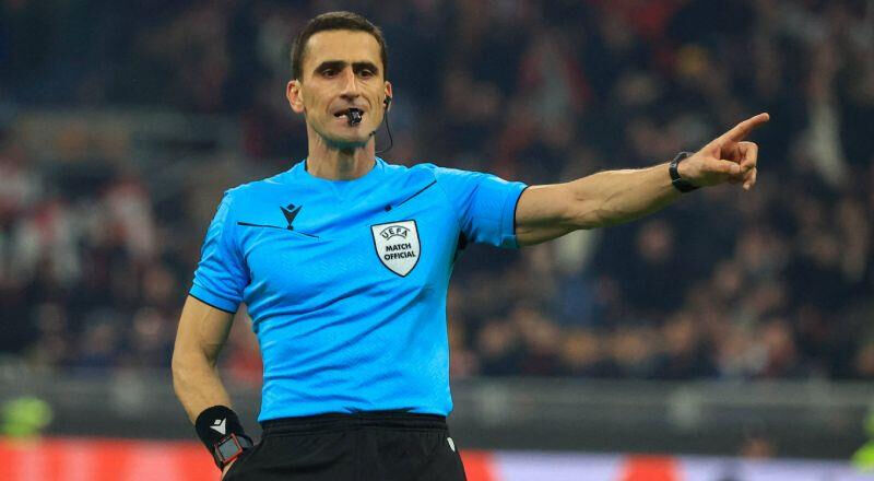 Fenerbahçe Anderlecht maçı hakemi Nikola Dabanovic kimdir, istatistikleri nasıl? Play off maçı için geri sayım başladı! Fenerbahçe Anderlecht maçı hakemi Nikola Dabanovic kimdir, istatistikleri nasıl? Play off maçı için geri sayım başladı! - 1. Resim