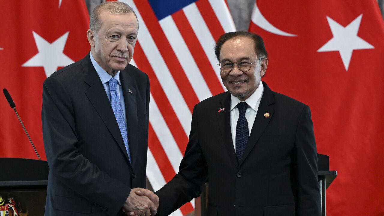 Malezya Başbakanı'ndan Cumhurbaşkanı Erdoğan'a övgü: Müslüman aleminin liderisiniz - 4. Resim