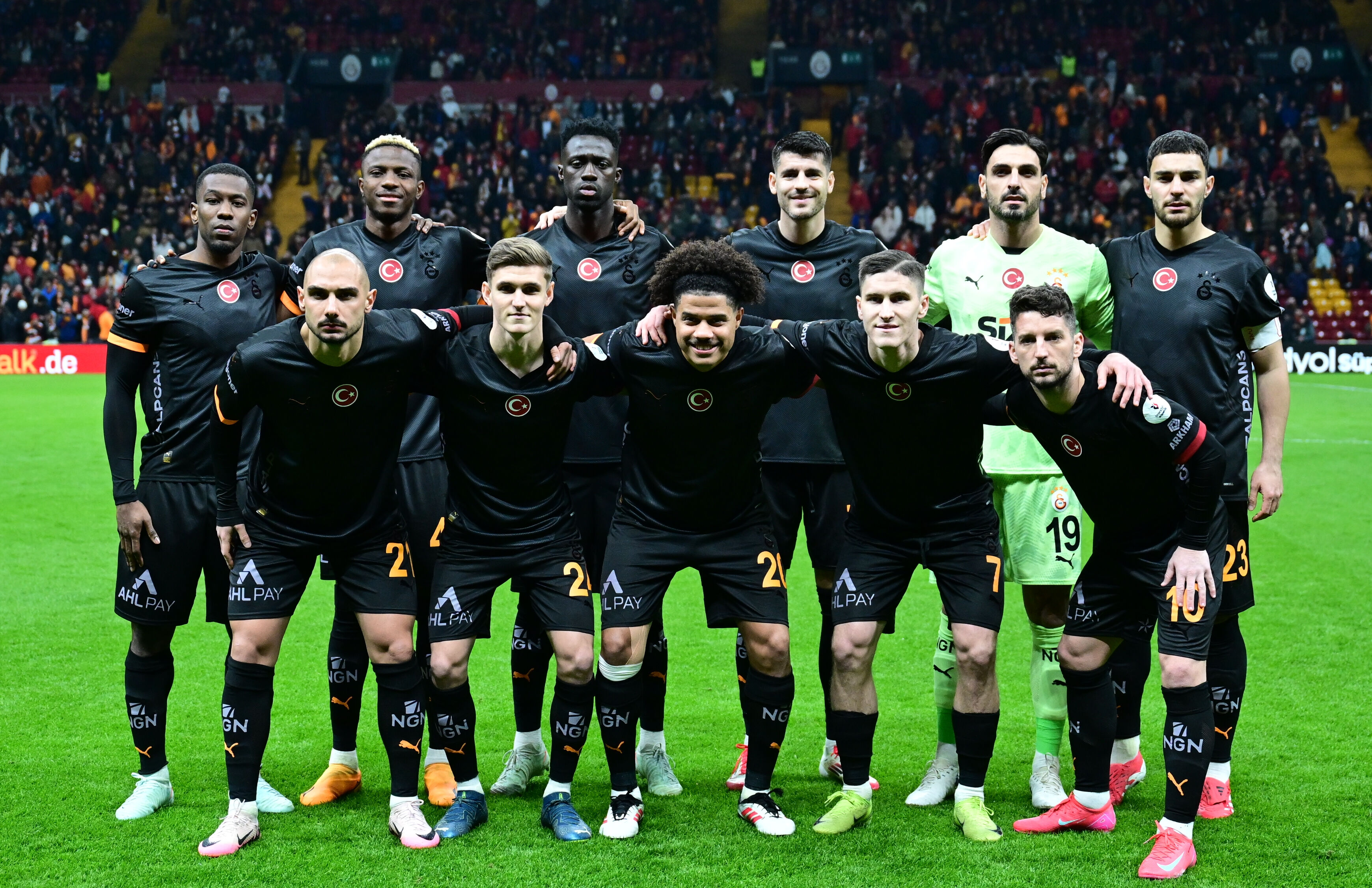 Okan Hoca'dan 'buruk' rekor! Maç yarıda kaldı ama.. - 5. Resim