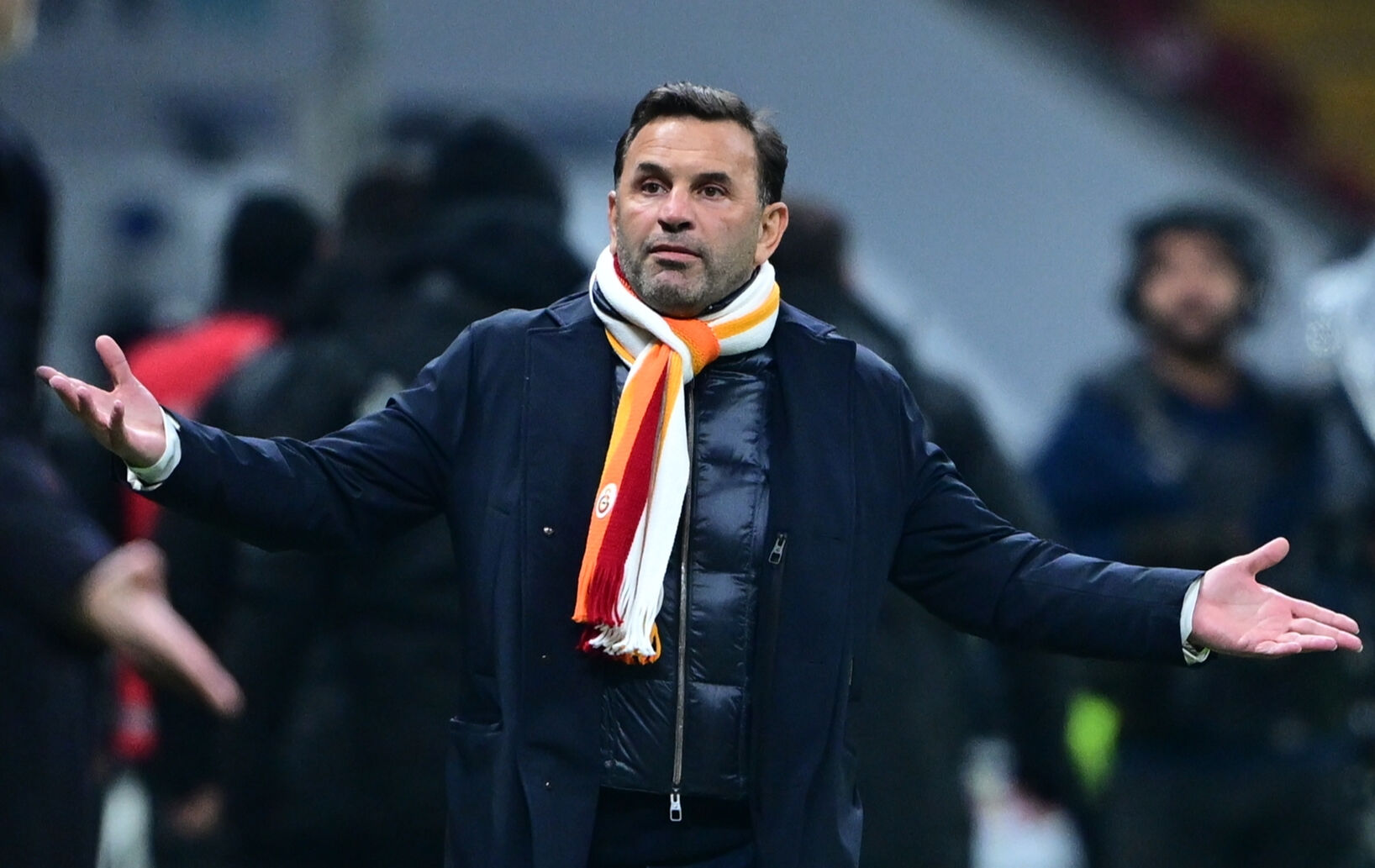 Okan Hoca'dan 'buruk' rekor! Maç yarıda kaldı ama.. - 2. Resim