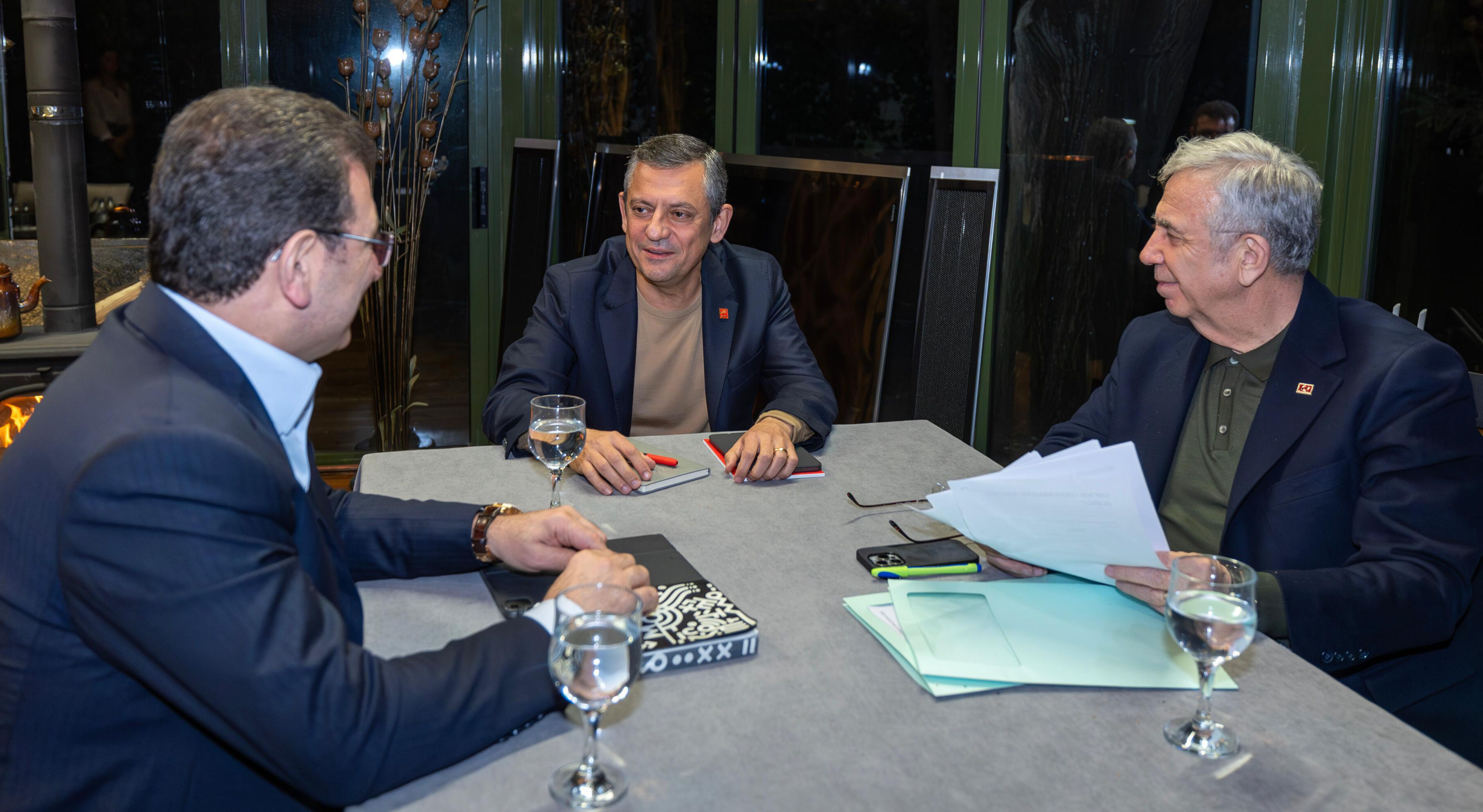 Mansur Yavaş  Özgür Özel duyurdu! CHP'de ön seçim için tarih belli oldu - 1. Resim