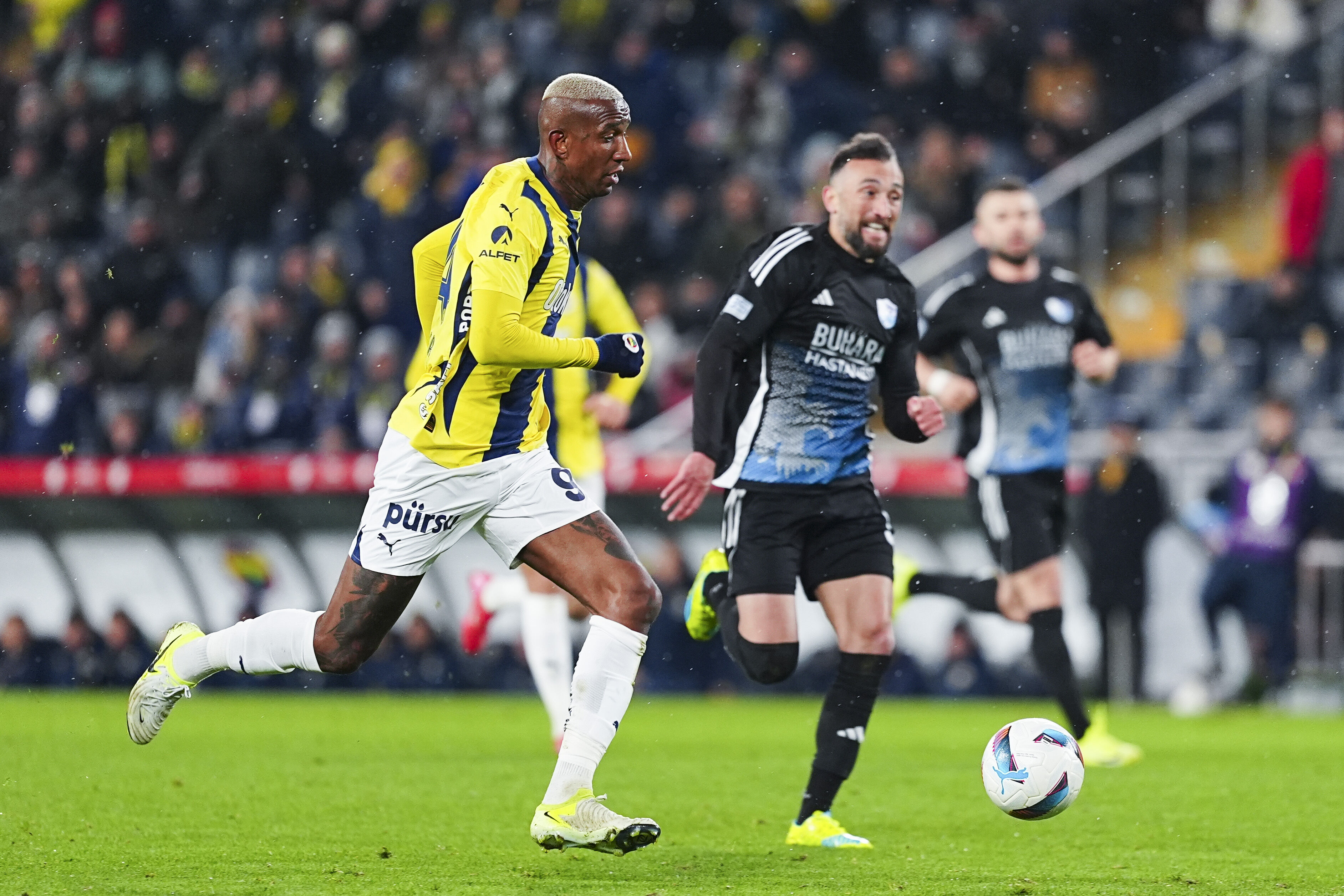 Talisca performansıyla tam not aldı! Performansıyla büyülüyor - 2. Resim