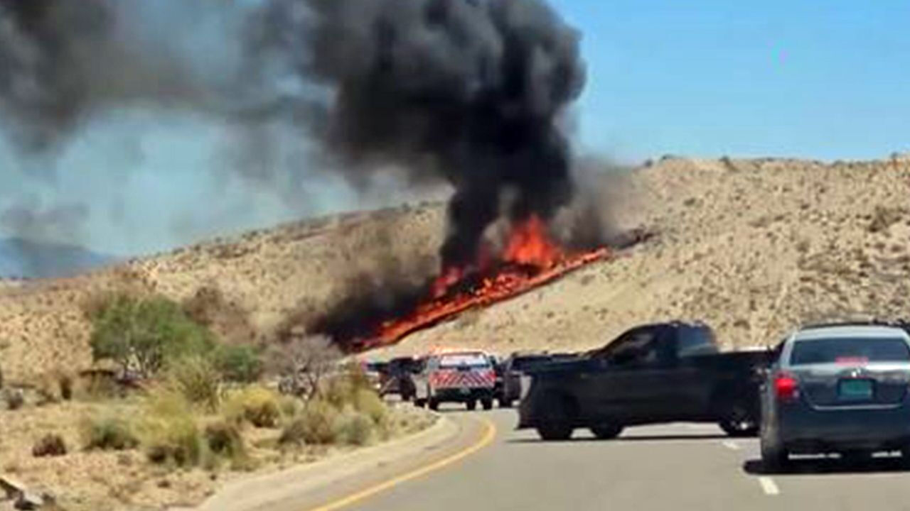 ABD'de askeri uçak düştü! 2 pilotun durumu netleşti - 2. Resim