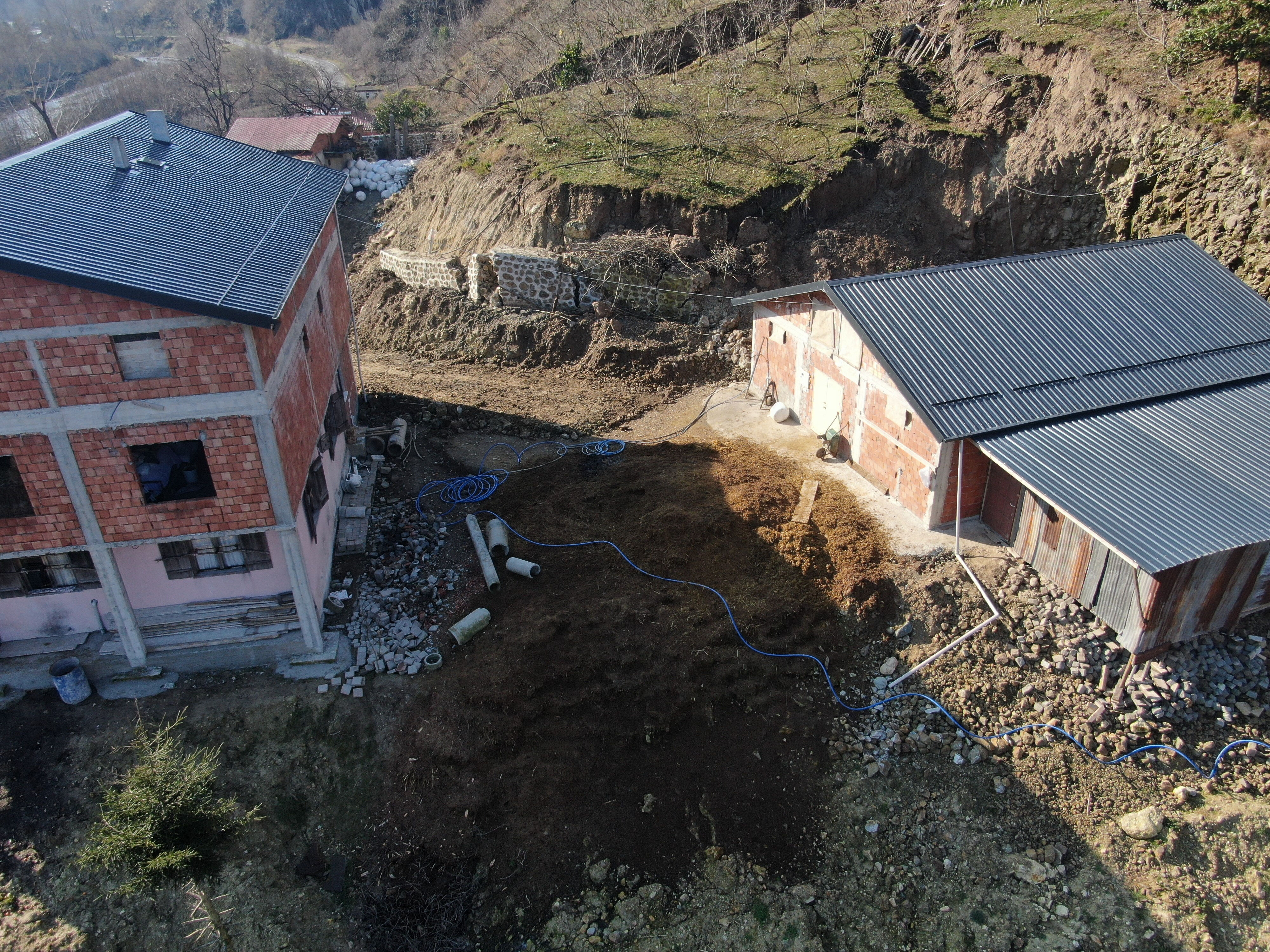 Gece duydukları ses evlerinden etti: Korkmaz ailesinin yaşadıkları hayrete düşürdü - 5. Resim