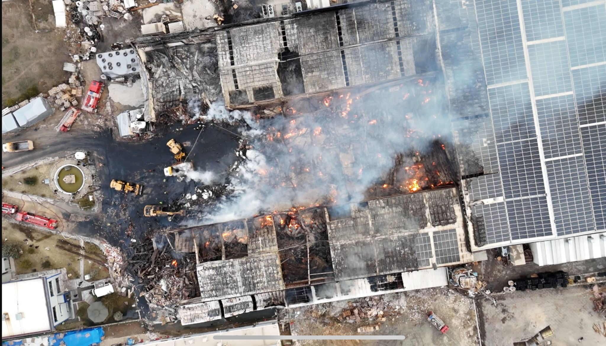 İki gün yanmıştı! Fabrikanın küle döndüğü OSB'de skandal ortaya çıktı - 1. Resim