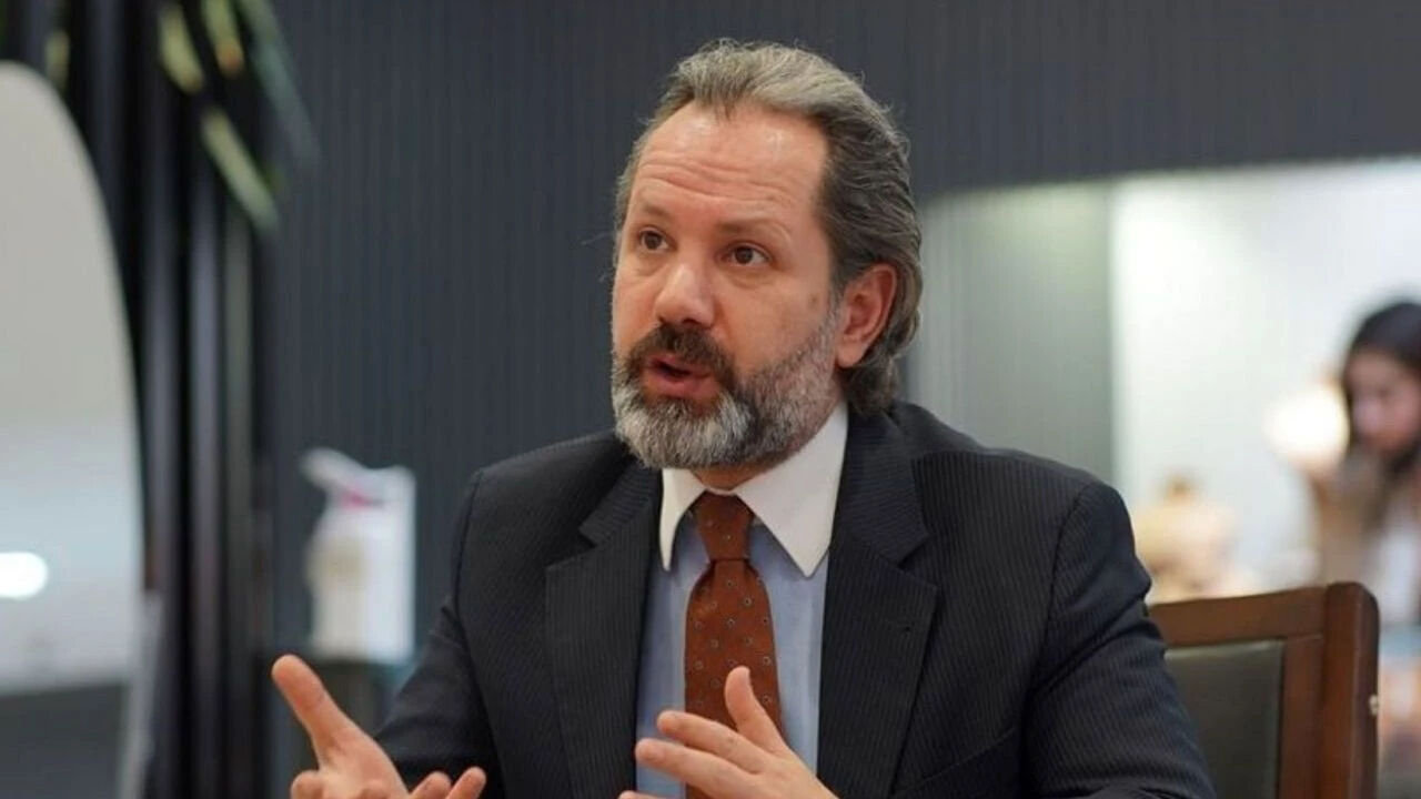 İslam Memiş'ten altın alacaklara uyarı: Kısa vadeli sert düşüşlere dikkat! İslam Memiş'ten altın alacaklara uyarı: Kısa vadeli sert düşüşlere dikkat! - 1. Resim