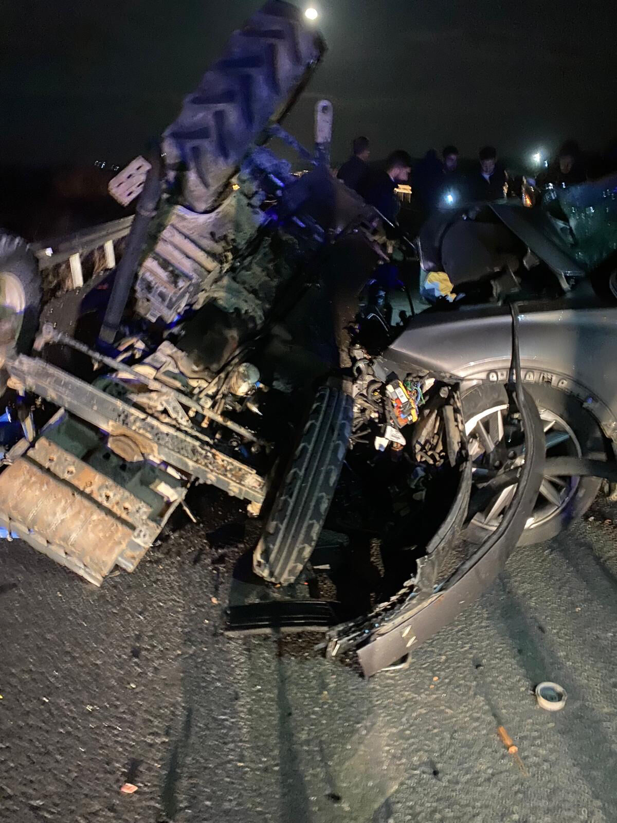 Mardin'de feci kaza! Ölü ve yaralılar var - 2. Resim