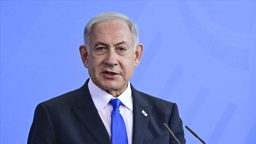 Netanyahu sanık koltuğunda! Yolsuzluk davasından hakim karşısına çıktı - 1. Resim