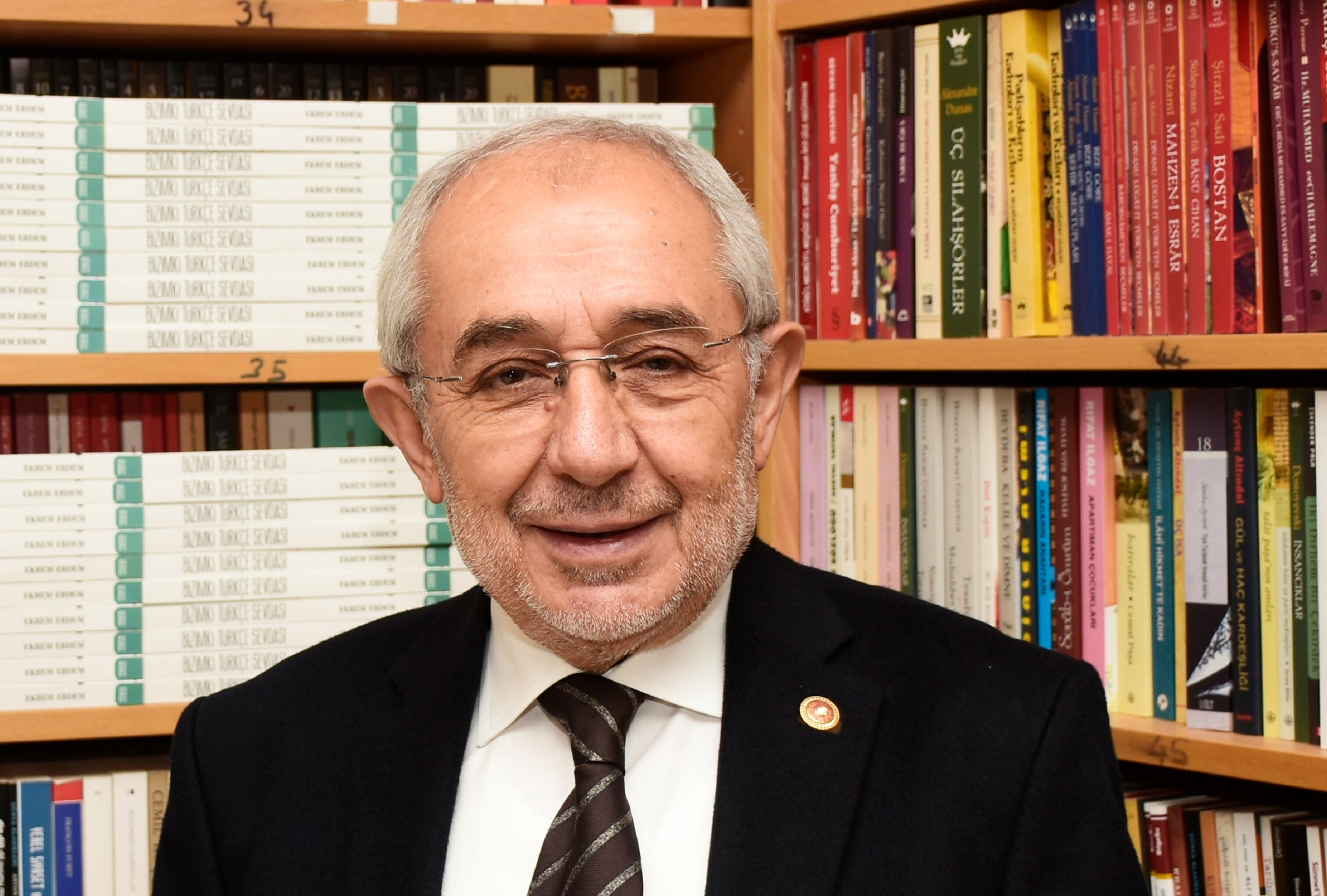 Yapay zekâ başka bir Türkçe dayatıyor! Kadim kelimeler yok oluyor, dilin zenginliği azalıyor - 1. Resim