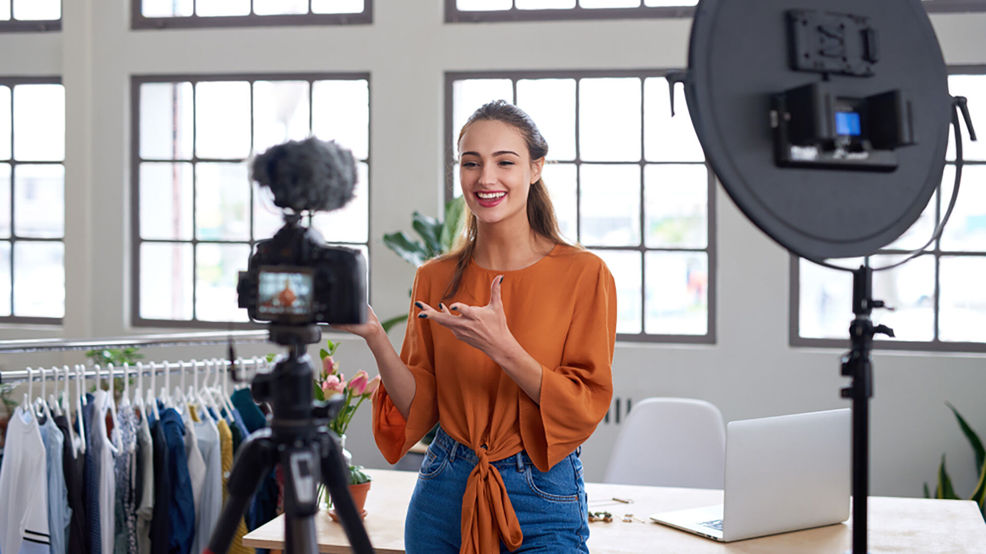 Yeni sosyal medya düzenlemeleri: Global uygulamalar ve Türkiye'deki hükümler neler? - 5. Resim