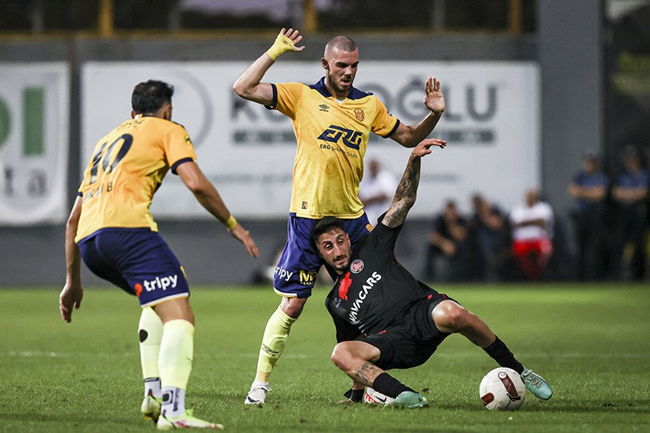 Ankaragücü - Fatih Karagümrük maçı hangi kanalda, ne zaman, saat kaçta? Karşılaşmayı hakem Muhammet Ali Metoğlu yönetecek! - 3. Resim