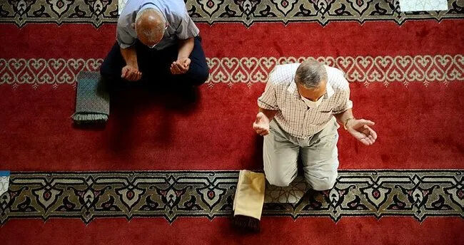 Duha namazı (kuşluk) ve teheccüd namazı ne zaman kılınır? Berat Gecesi kılınacak namazlar Duha namazı (kuşluk) ve teheccüd namazı ne zaman kılınır? Berat Gecesi kılınacak namazlar - 1. Resim