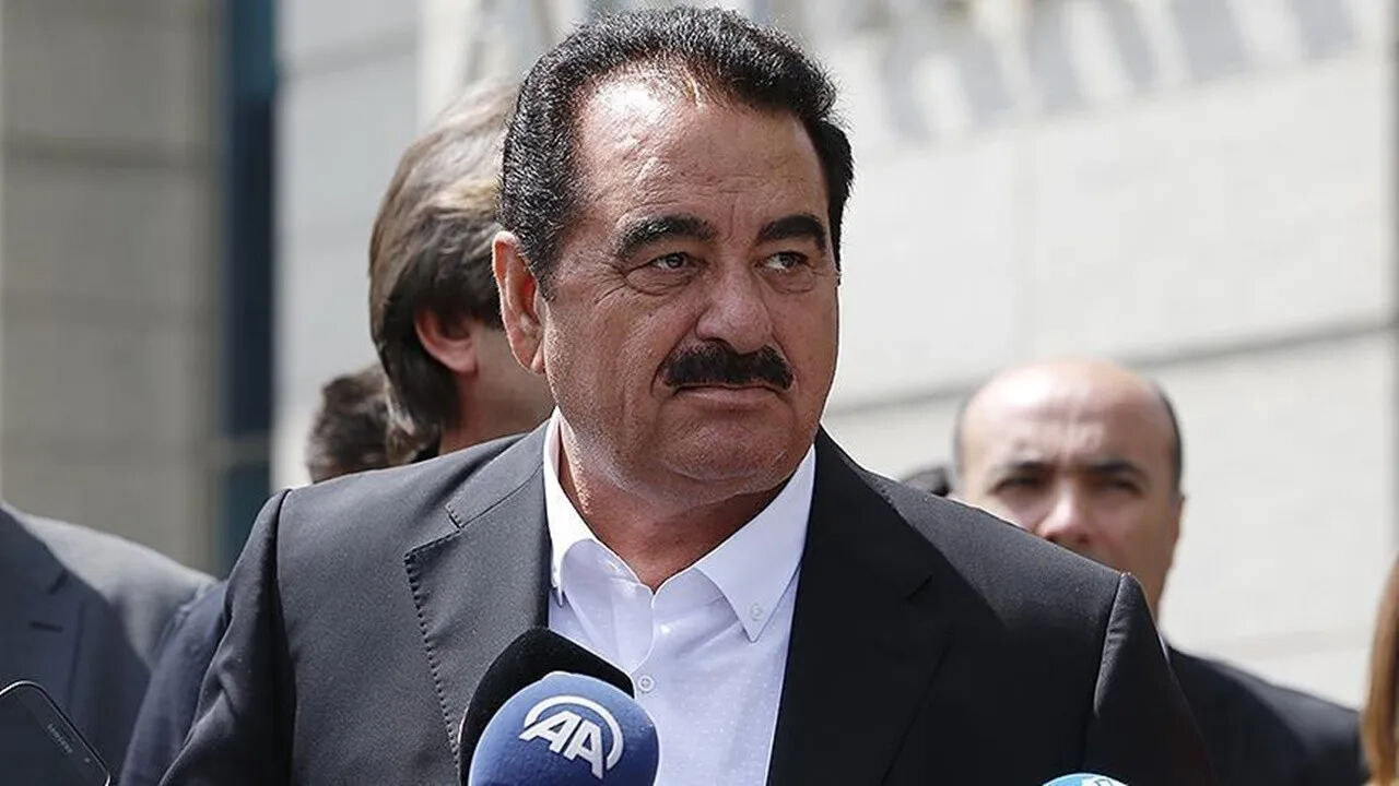 Eski menajeri soluğu Adliyede aldı! Şoke eden ifadeler: "4 buçuk ayda sütten kesildim" diyerek açıkladı Eski menajeri soluğu Adliye'de aldı! Şoke eden ifadeler: