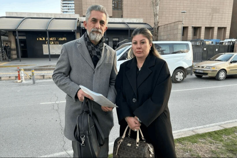 Eski menajeri soluğu Adliyede aldı! Şoke eden ifadeler: "4 buçuk ayda sütten kesildim" diyerek açıkladı Eski menajerinden İbrahim Tatlıses’e suç duyurusu! Şule Yazar'dan şoke eden ifadeler: