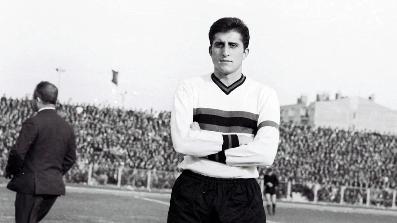 Fethi Heper neden öldü, cenazesi nereden kalkacak? Eskişehirspor'un gol kralıydı Fethi Heper neden öldü, cenazesi nereden kalkacak? Eskişehirspor'un gol kralıydı - 2. Resim