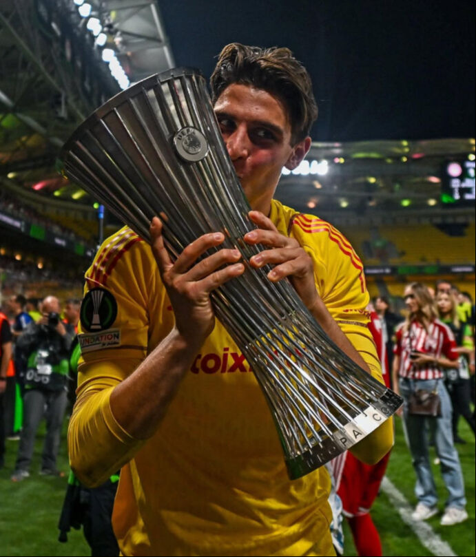 Galatasaray, Muslera'nın alternatifini komşuda buldu! - 2. Resim