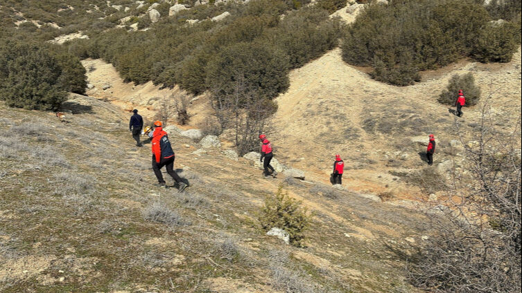 Isparta 16 yaşındaki çocuk için seferber oldu! Günlerdir aranıyor - 1. Resim