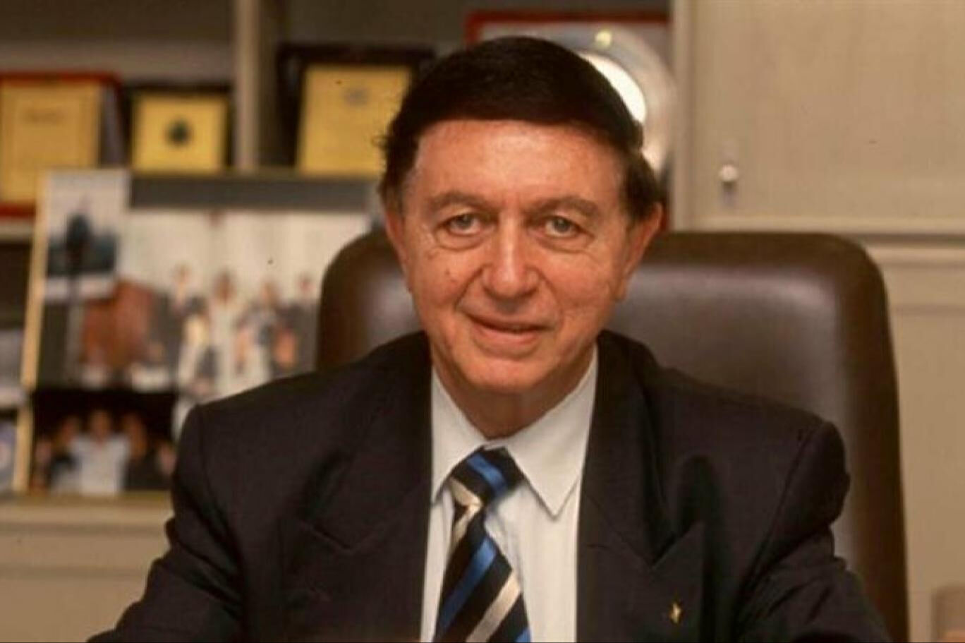 İzzet Garih kimdir? Ölümle tehdit edilmesiyle gündeme geldi - 2. Resim