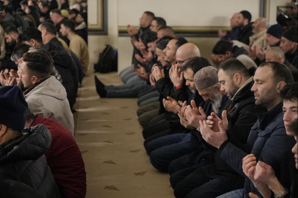 Berat Kandili, yurtta dualarla idrak edildi Berat Kandili, yurtta dualarla idrak edildi - 1. Resim