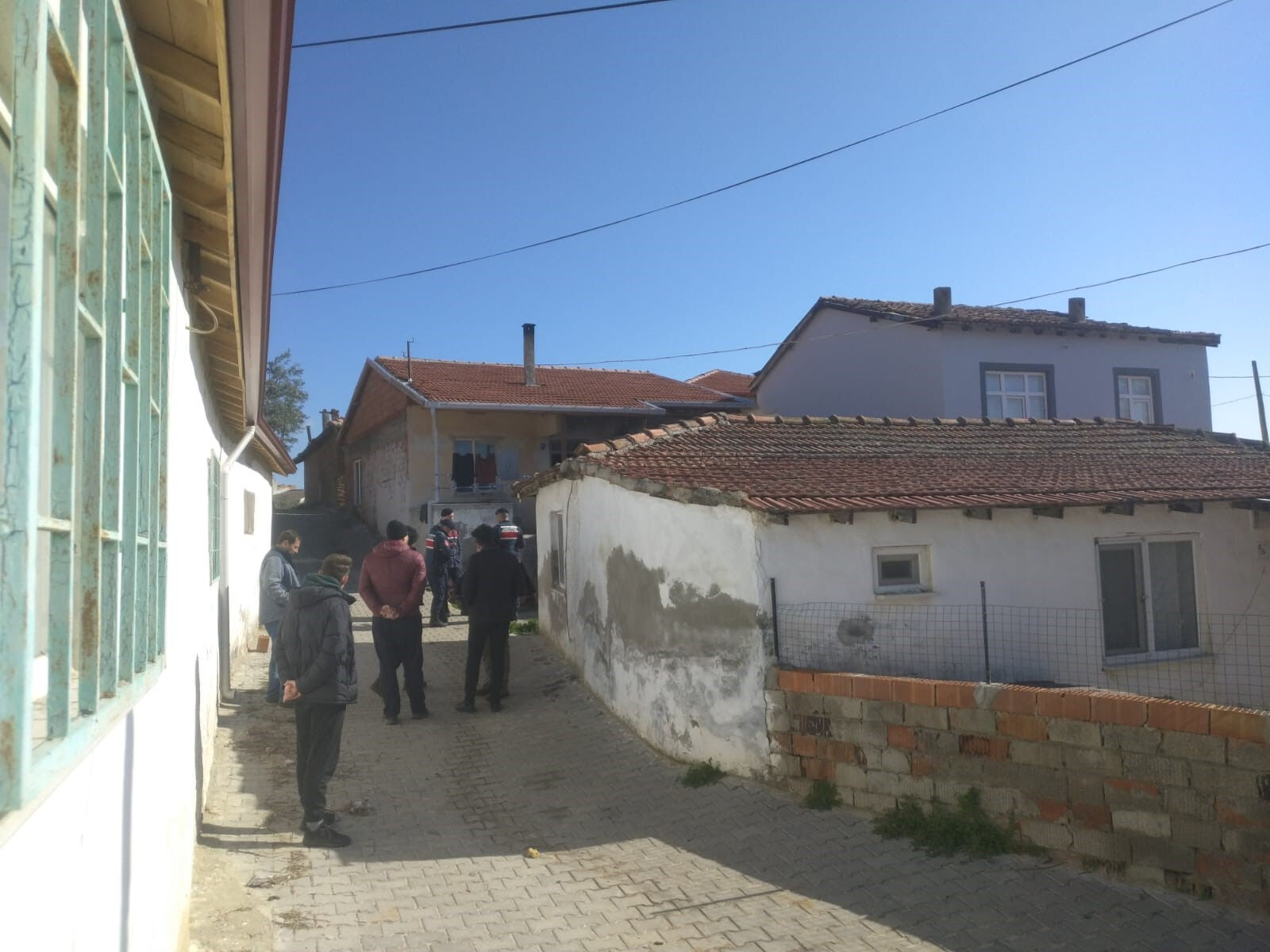 Zihinsel engelli kardeşlerin feci sonu! Acı olay dayılarının fark etmesiyle ortaya çıktı - 1. Resim