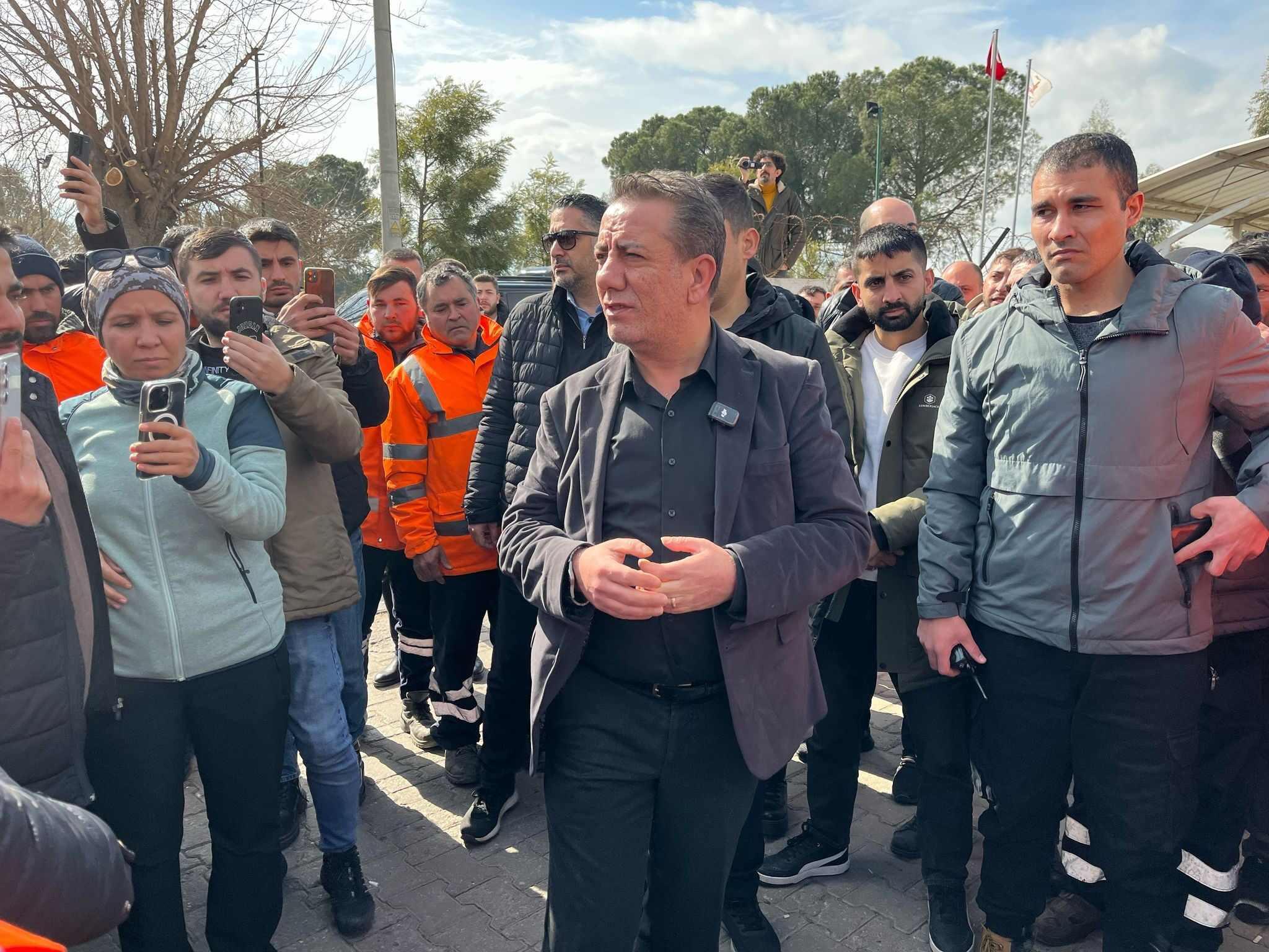 CHP'li belediyeye ait şirkette maaş krizi!  CHP'li belediyeye ait şirkette maaş krizi!