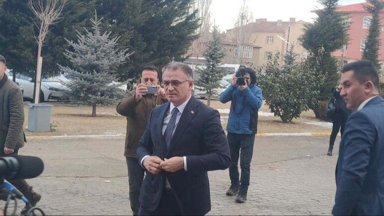 Ozan Balcı kimdir? Abdullah Zeydan'ın yerine Belediye Başkan Vekili olarak atandı - 1. Resim