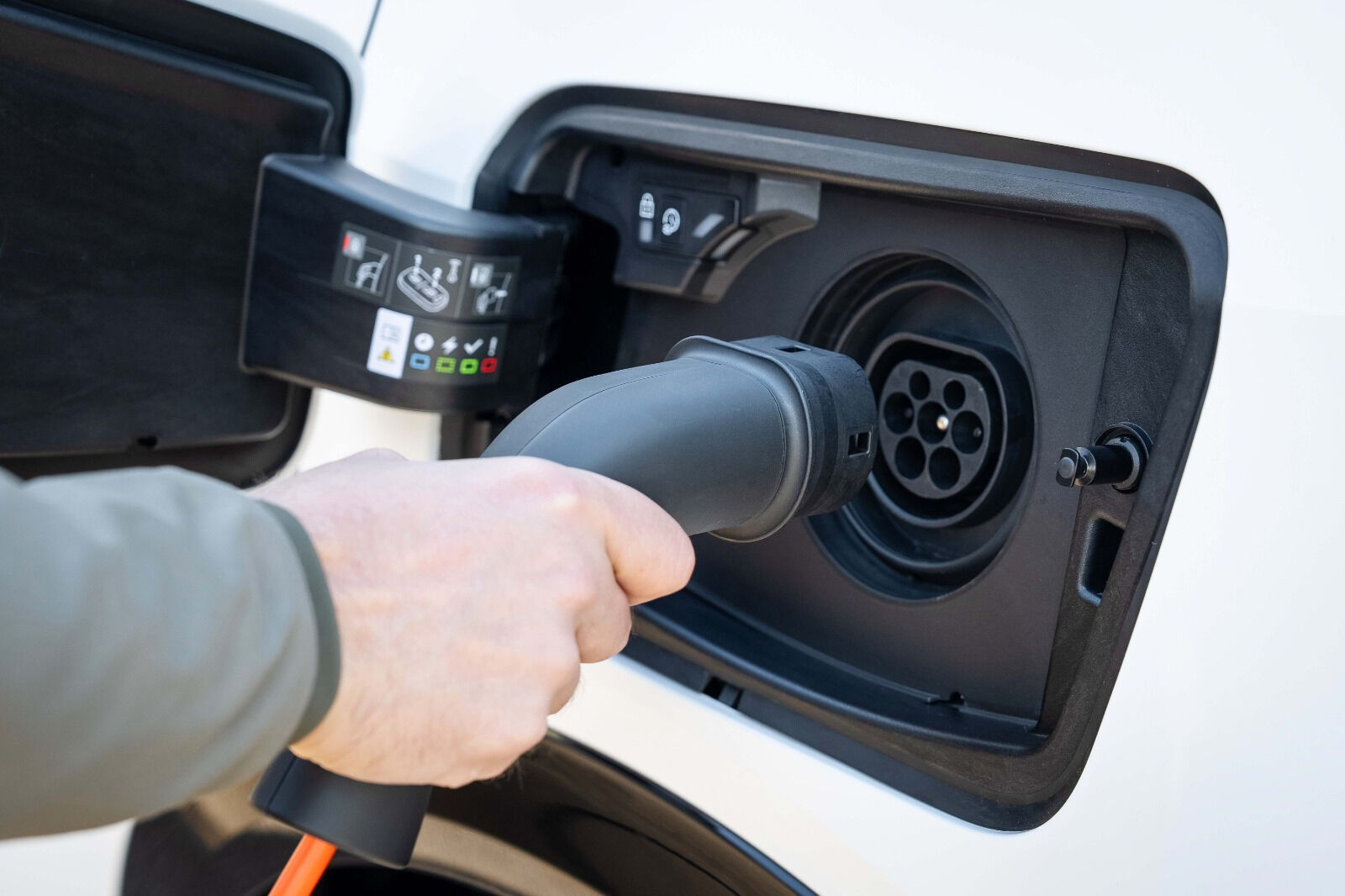 Yeni Opel Grandland’den hibrit rekoru: 1.115 kilometre - 2. Resim