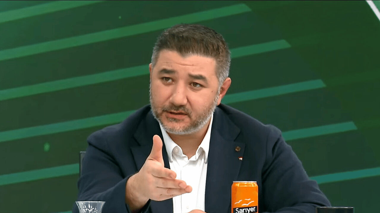 Ali Naci Küçük: "En-Nesyri Derbi Öncesi Alev Alev" Ali Naci Küçük: "En-Nesyri Derbi Öncesi Alev Alev" - 1. Resim