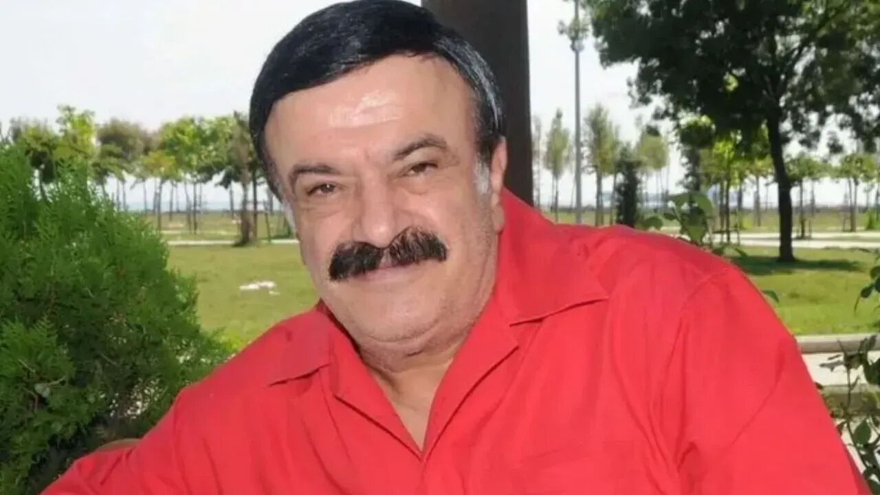 İbrahim Tatlıses'in acı günü! Ünlü şarkıcının ölüm haberini o kareyle duyurdu İbrahim Tatlıses'in acı günü! Ünlü şarkıcının ölüm haberini o kareyle duyurdu - 1. Resim