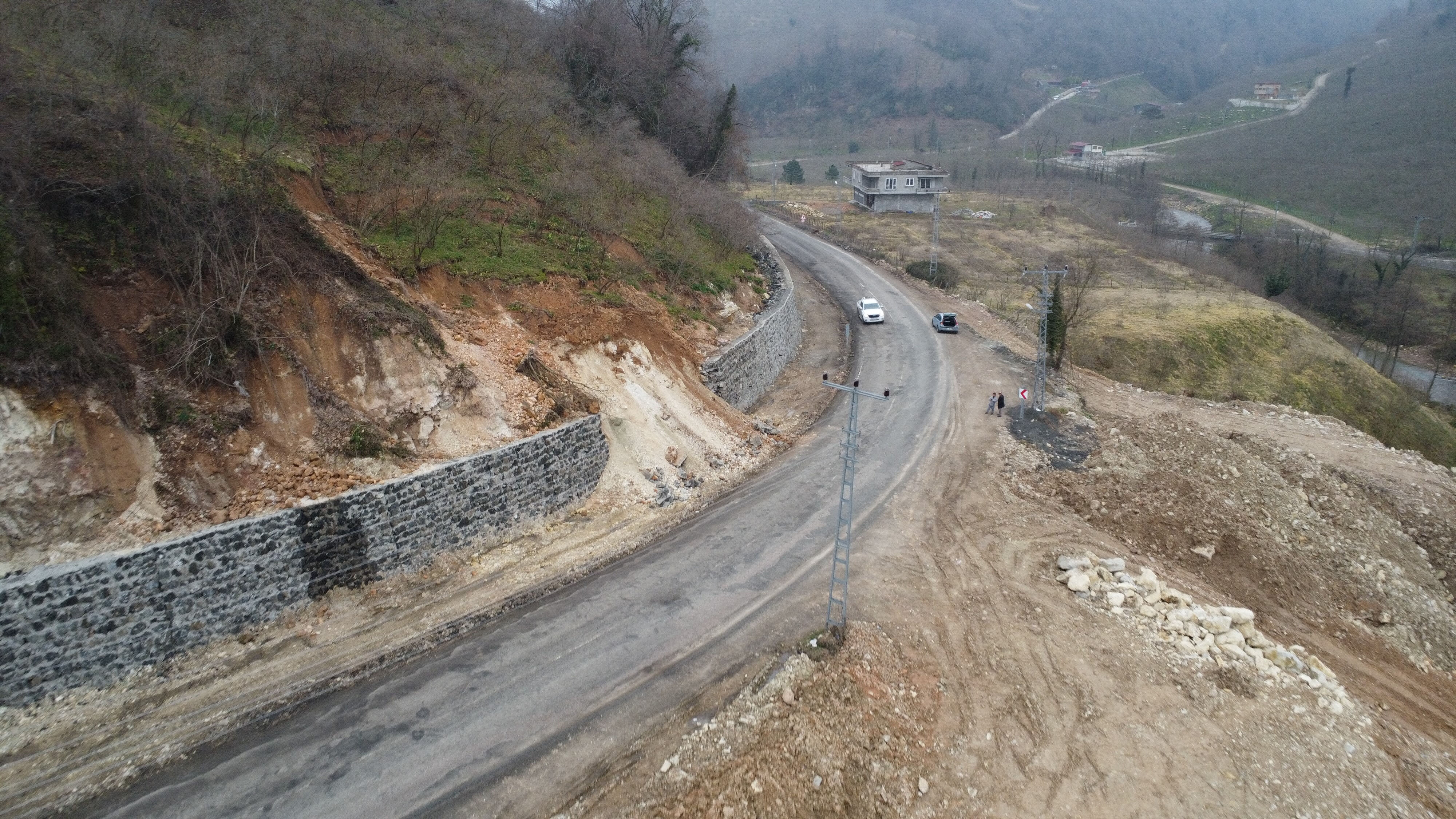 Ordu'da heyelan! İstinat duvarı çöktü - 2. Resim