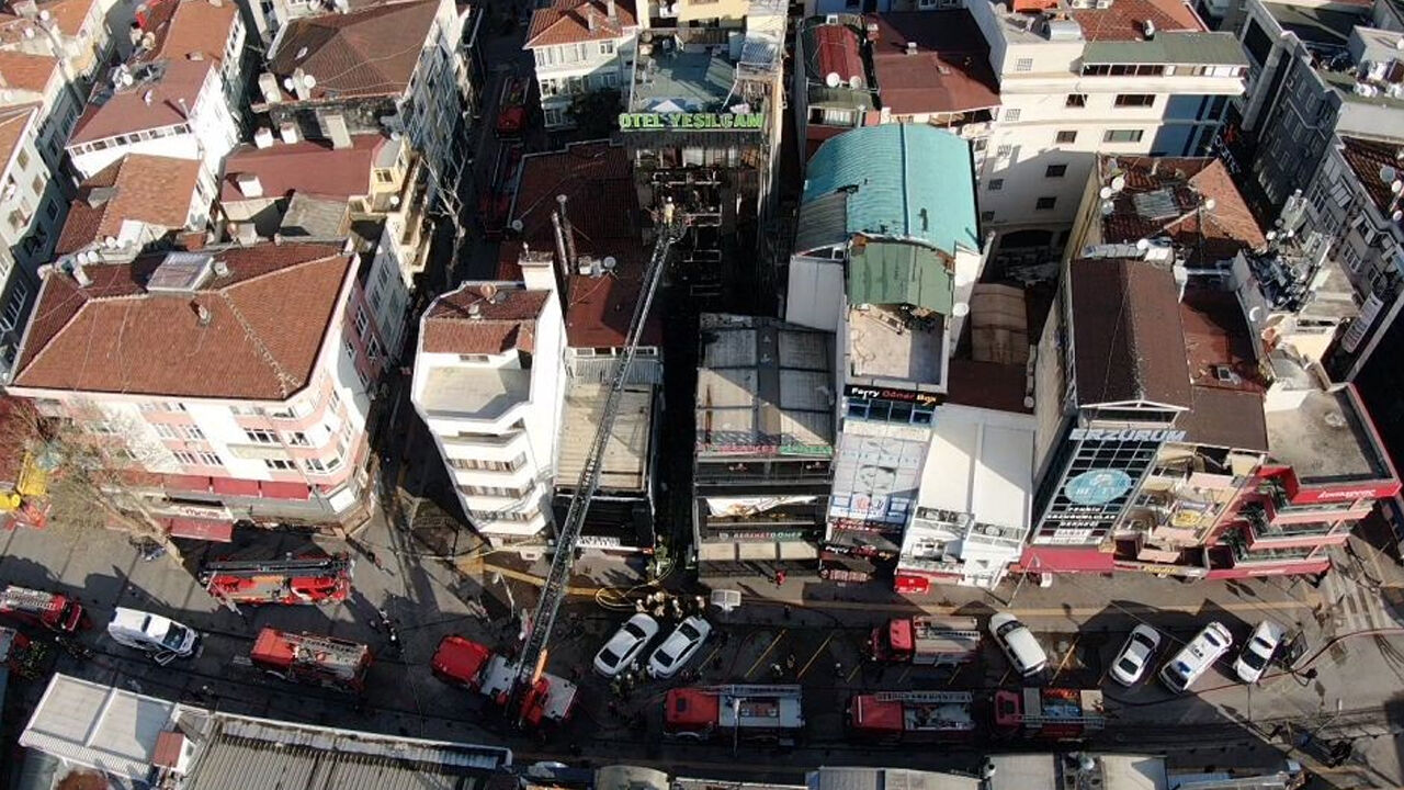 Pendik'teki otel yangınında yeni detay ortaya çıktı! Mührü kırıp müşteri almışlar Pendik'teki otel yangını faciasında yeni detay ortaya çıktı! Mührü kırıp müşteri almışlar - 1. Resim