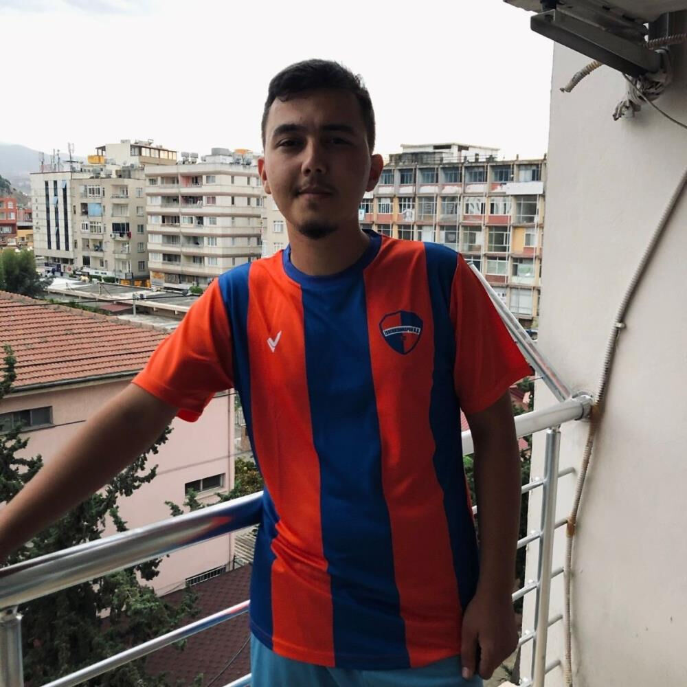 Depremde kaybettiği oğlunun hayalini maçta gerçekleştirdi! '3 gün boyunca onunla yaşıyor gibi hissettim' - 4. Resim