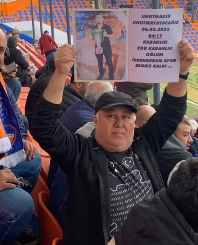 Depremde kaybettiği oğlunun hayalini maçta gerçekleştirdi! '3 gün boyunca onunla yaşıyor gibi hissettim' - 2. Resim