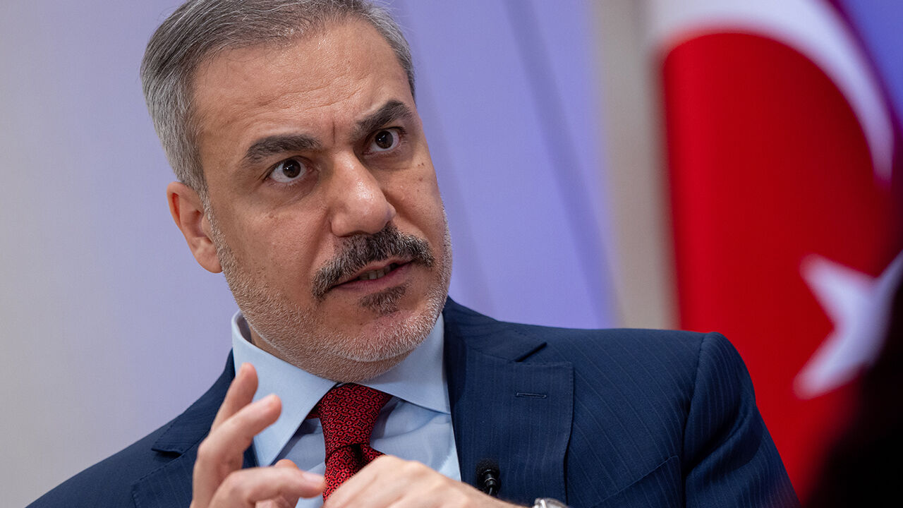 Fidan'dan terörle mücadele mesajı! 