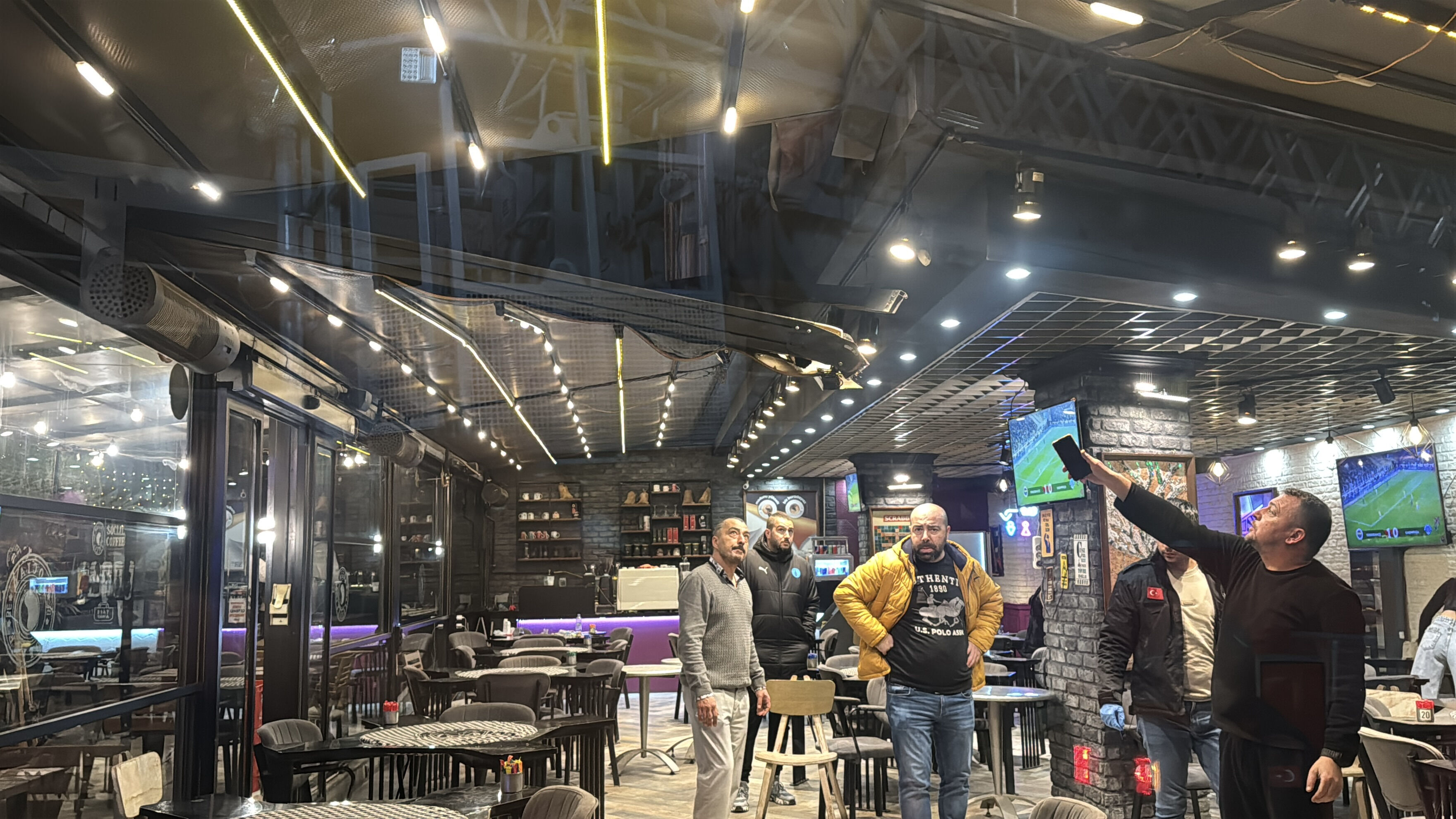 Kütahya'da korkutan yangın! Alevlerden kaçarken 7. kattan düştü - 1. Resim