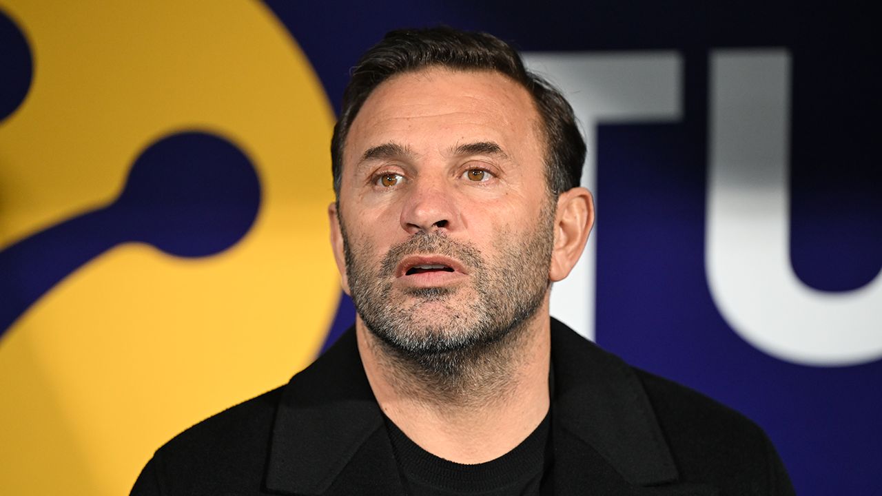 Okan Buruk: "Sadece oyuna odaklanmalıyız" Okan Buruk: Çok değerli bir galibiyet aldık