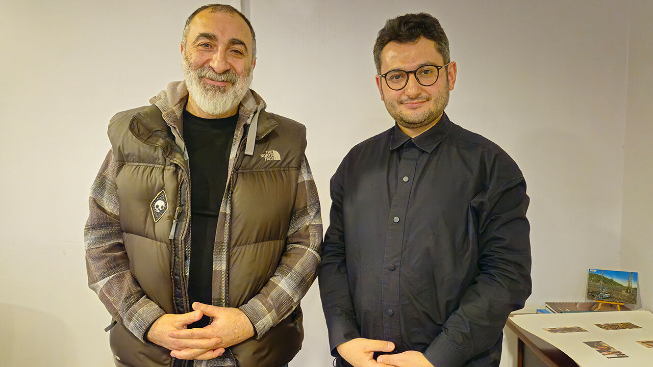 Yönetmen ve oyuncuları “Mavi Kuş”u anlattı: Memleket meselesi otobüse sığacak - 1. Resim